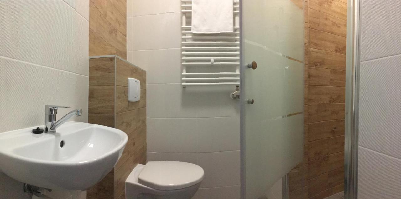 Jurajska Przystan Otel Jastrząb Dış mekan fotoğraf